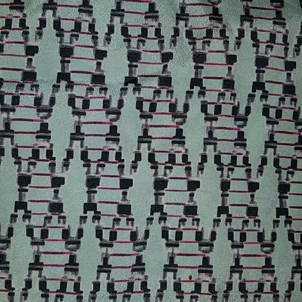Patterned openback top - Picture 2 of 8